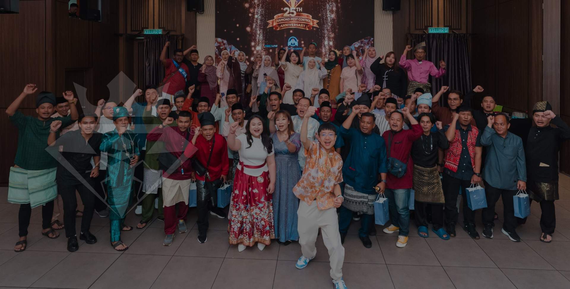 Desktop :: Home Masthead :: The 25th Anniversary